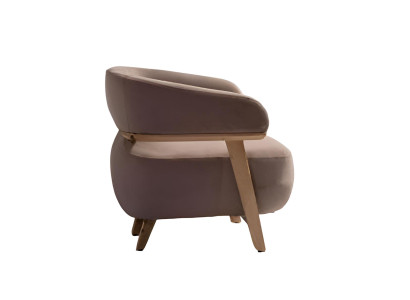 Beiger weicher Sessel Stoffsessel Wohnzimmermöbel Designermöbel